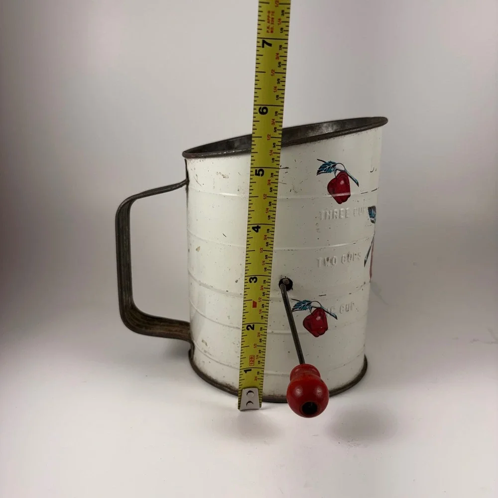 Bromwell's Vintage 3-Cup Tin Flour Sifter White Red Apple Design USA 1950s MCM